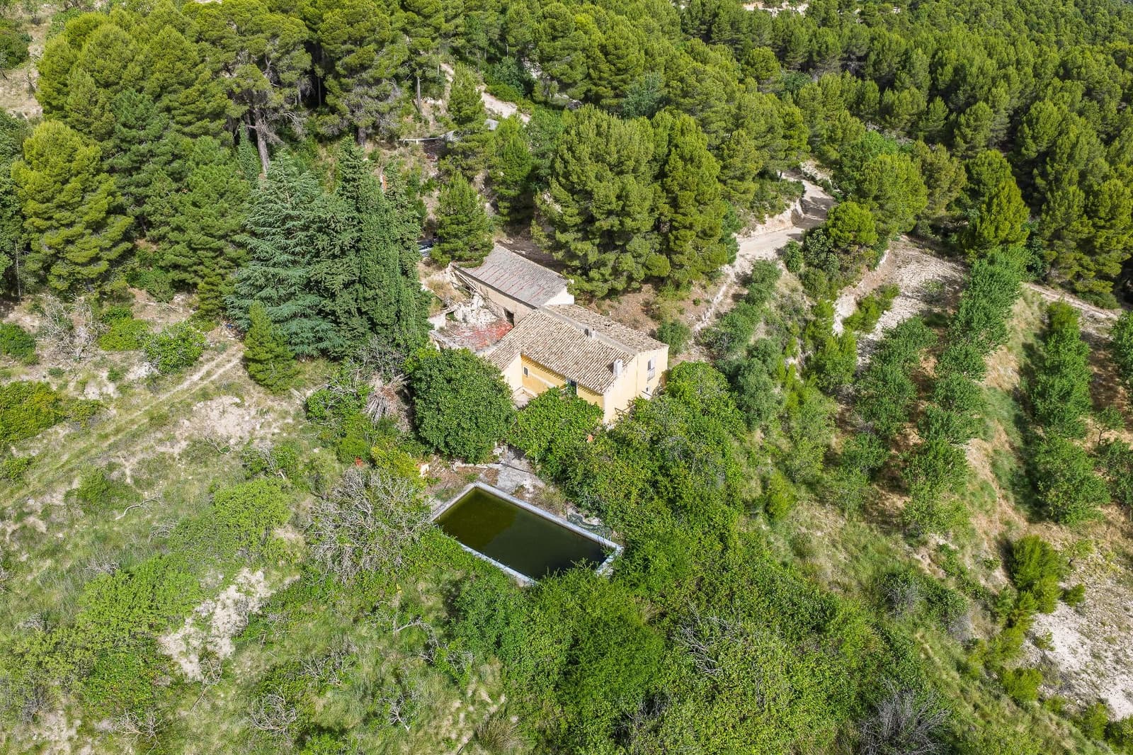 4 bedroom Finca/Country House for sale in Moratalla with pool - € 349,000 (Ref: 9929339)