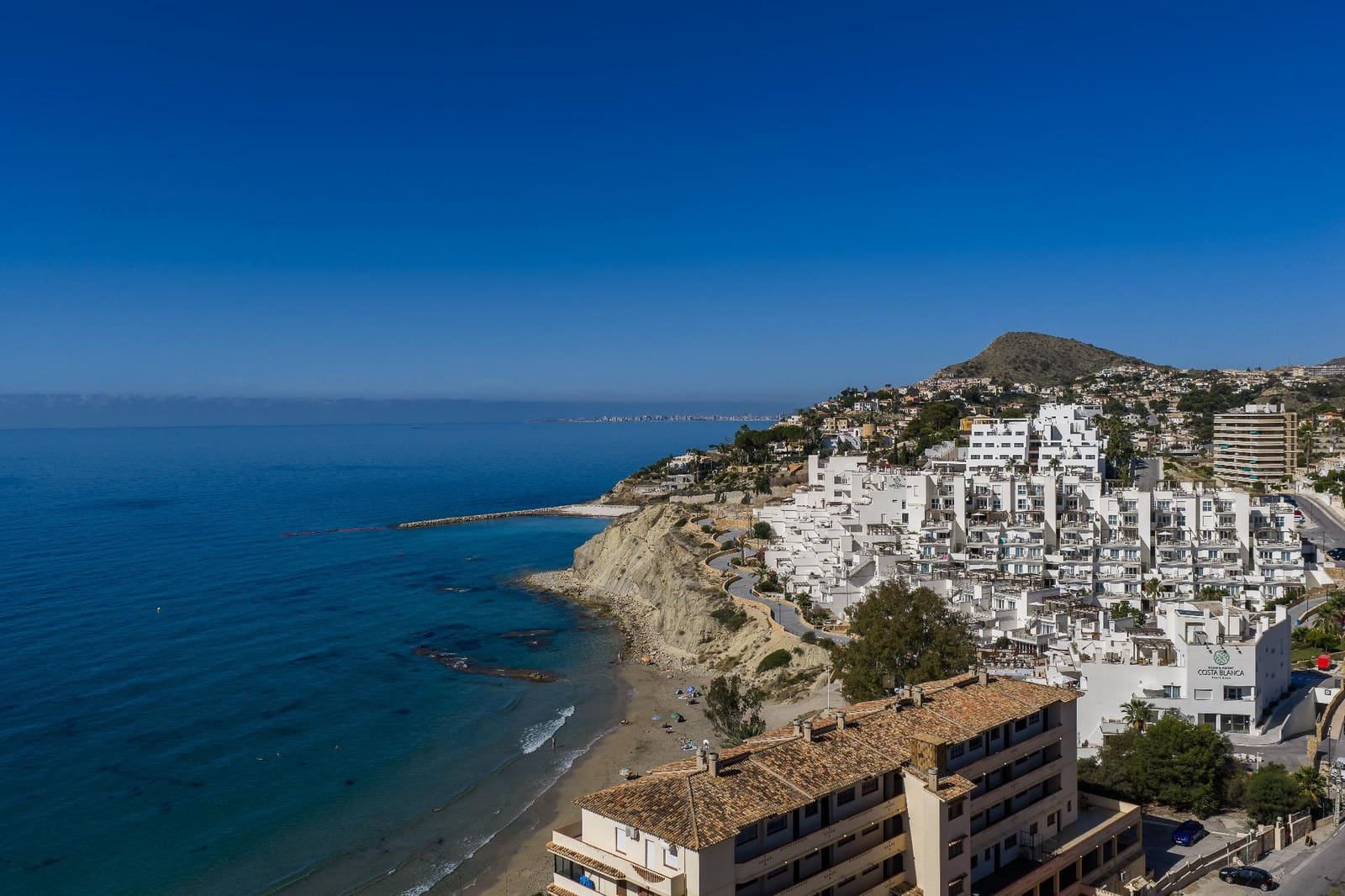 4 soveværelse Villa til salg i El Campello med swimmingpool garage - € 800.000 (Ref: 9929340)