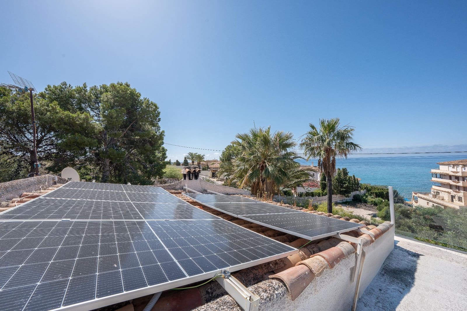 4 soveværelse Villa til salg i El Campello med swimmingpool garage - € 800.000 (Ref: 9929340)