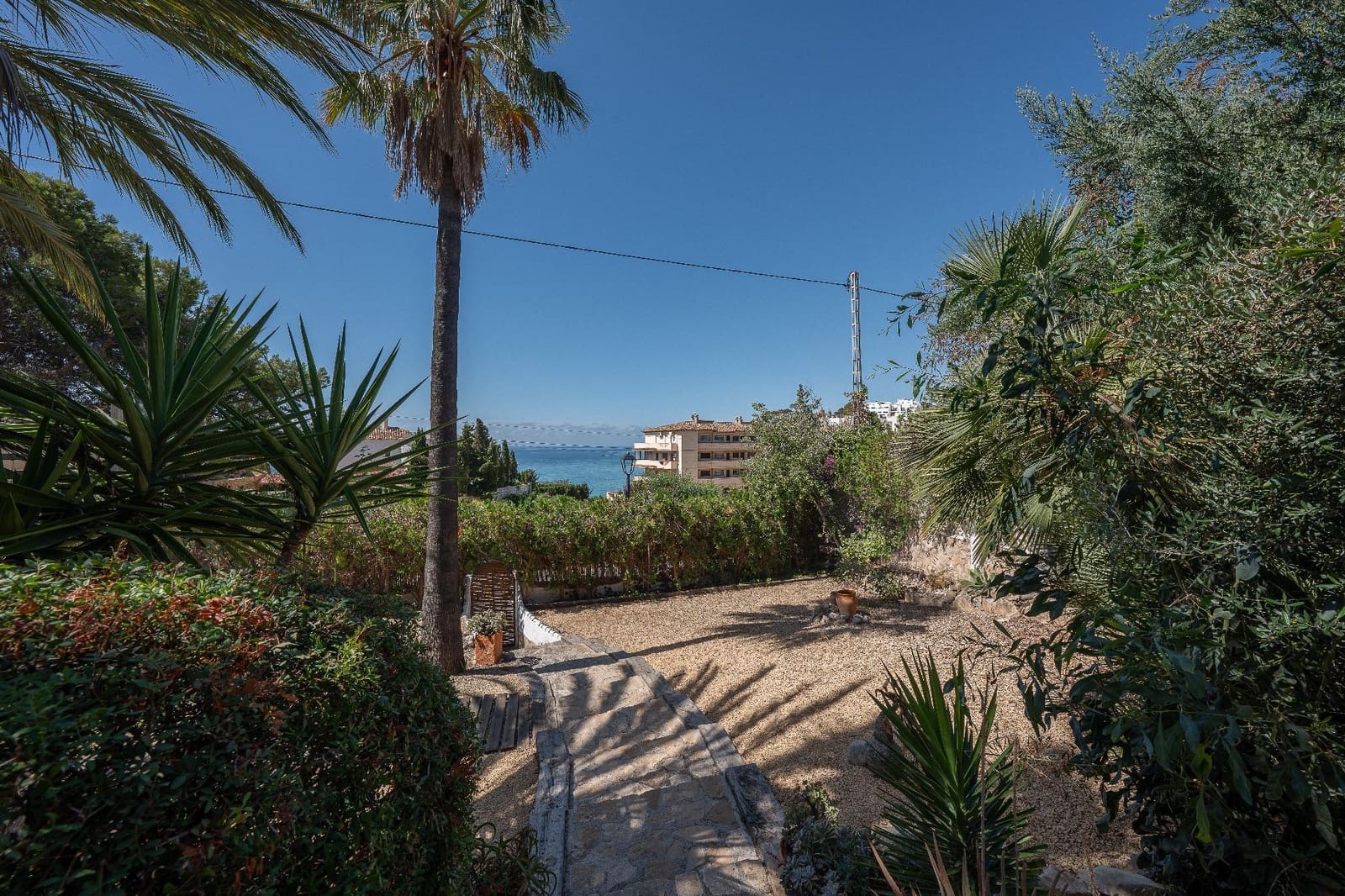 4 soveværelse Villa til salg i El Campello med swimmingpool garage - € 800.000 (Ref: 9929340)