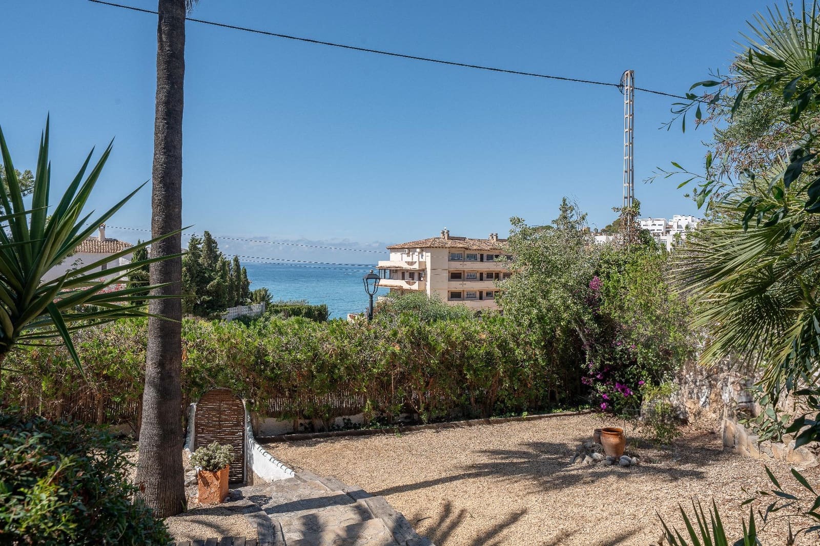 4 soveværelse Villa til salg i El Campello med swimmingpool garage - € 800.000 (Ref: 9929340)
