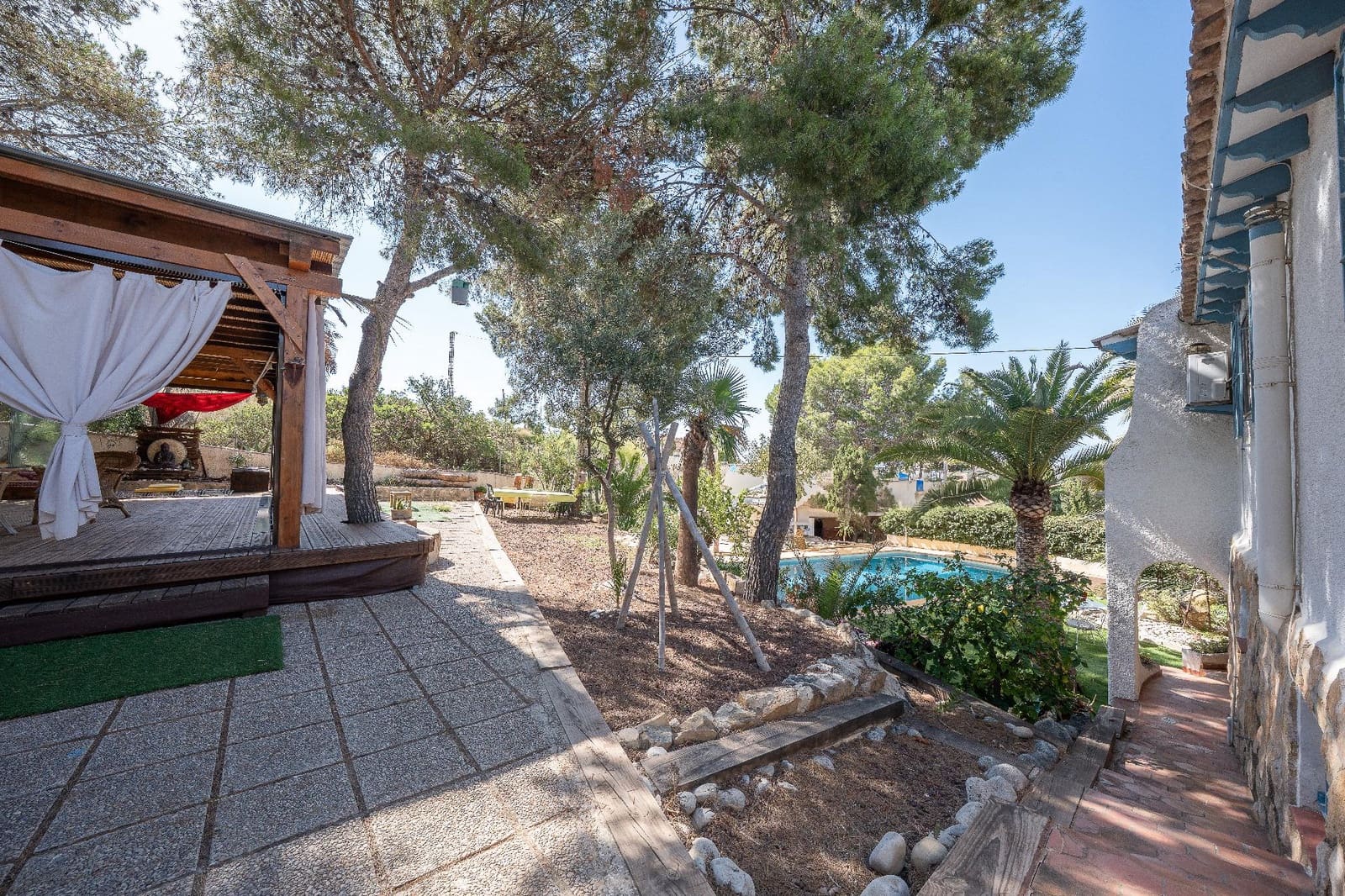 4 soveværelse Villa til salg i El Campello med swimmingpool garage - € 800.000 (Ref: 9929340)
