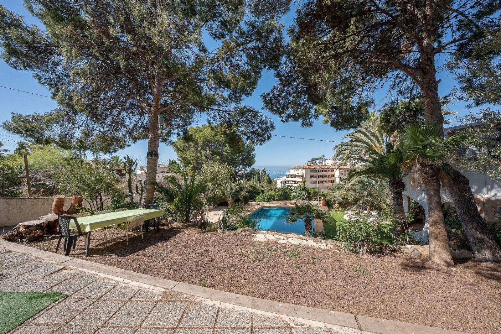 4 soveværelse Villa til salg i El Campello med swimmingpool garage - € 800.000 (Ref: 9929340)