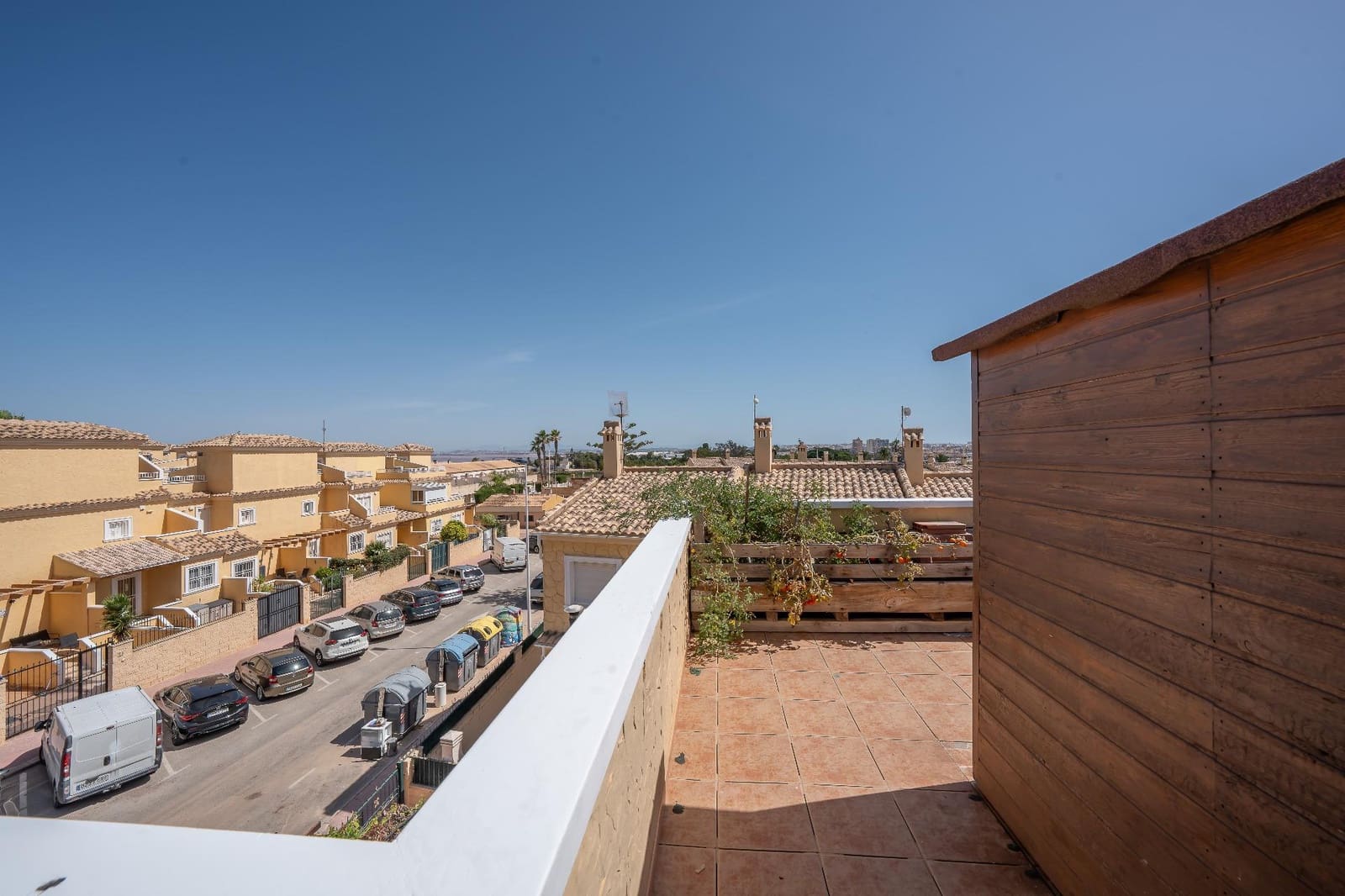 4 bedroom Terraced Villa for sale in Torrevieja with pool - € 340,000 (Ref: 9929341)