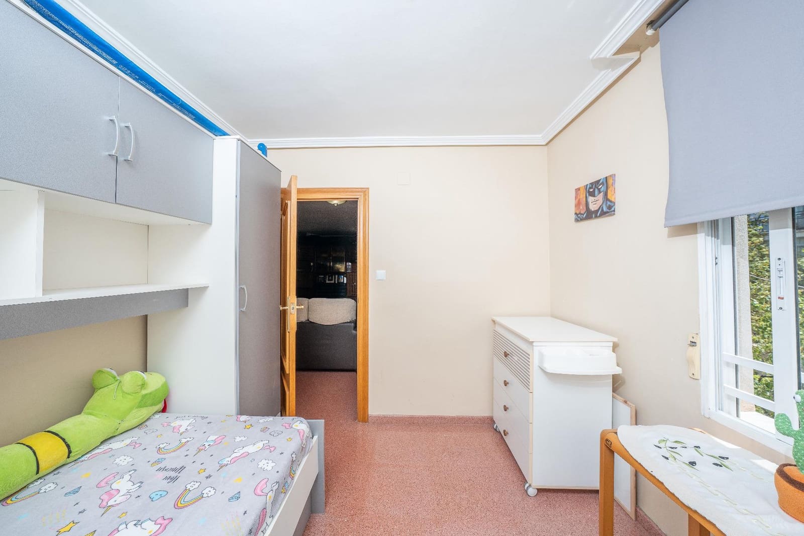 2 slaapkamer Flat te koop in Alicante stad - € 110.000 (Ref: 9934166)