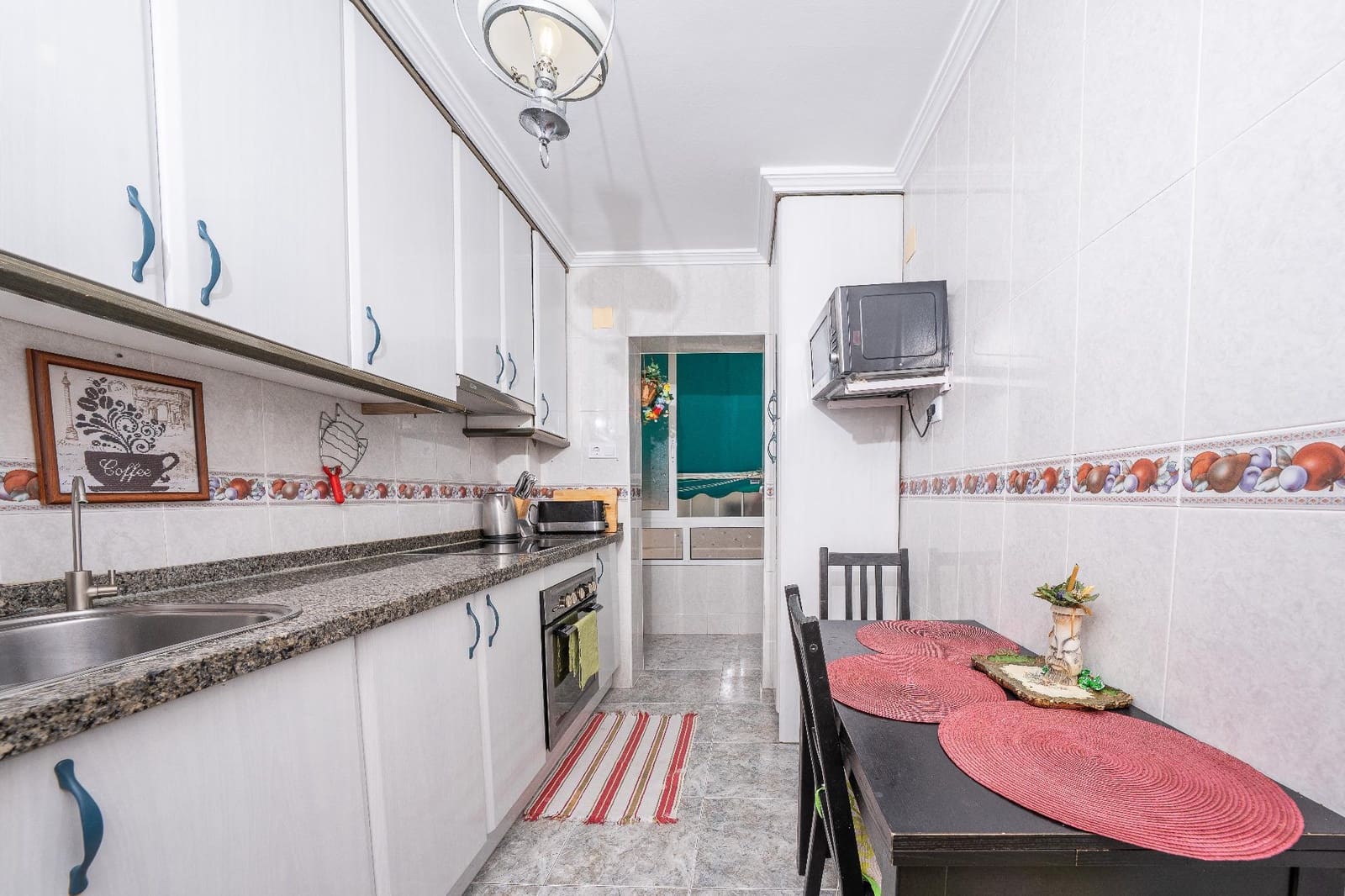 2 slaapkamer Flat te koop in Alicante stad - € 110.000 (Ref: 9934166)