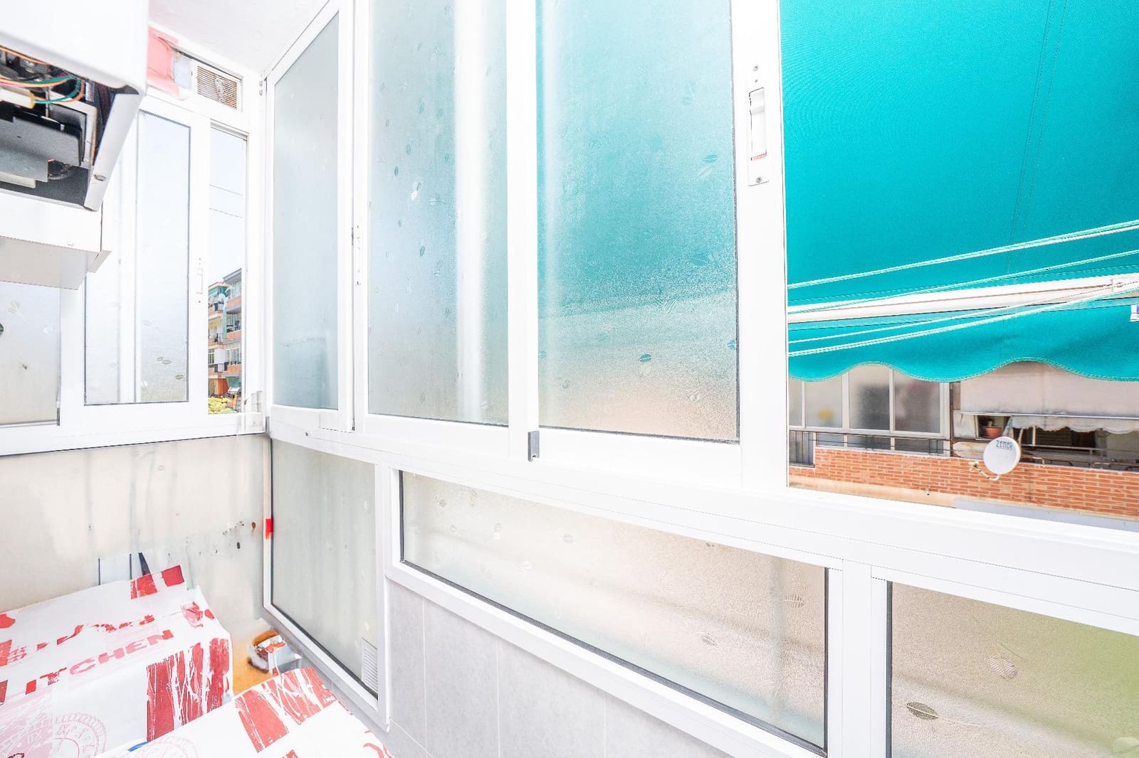 2 slaapkamer Flat te koop in Alicante stad - € 110.000 (Ref: 9934166)