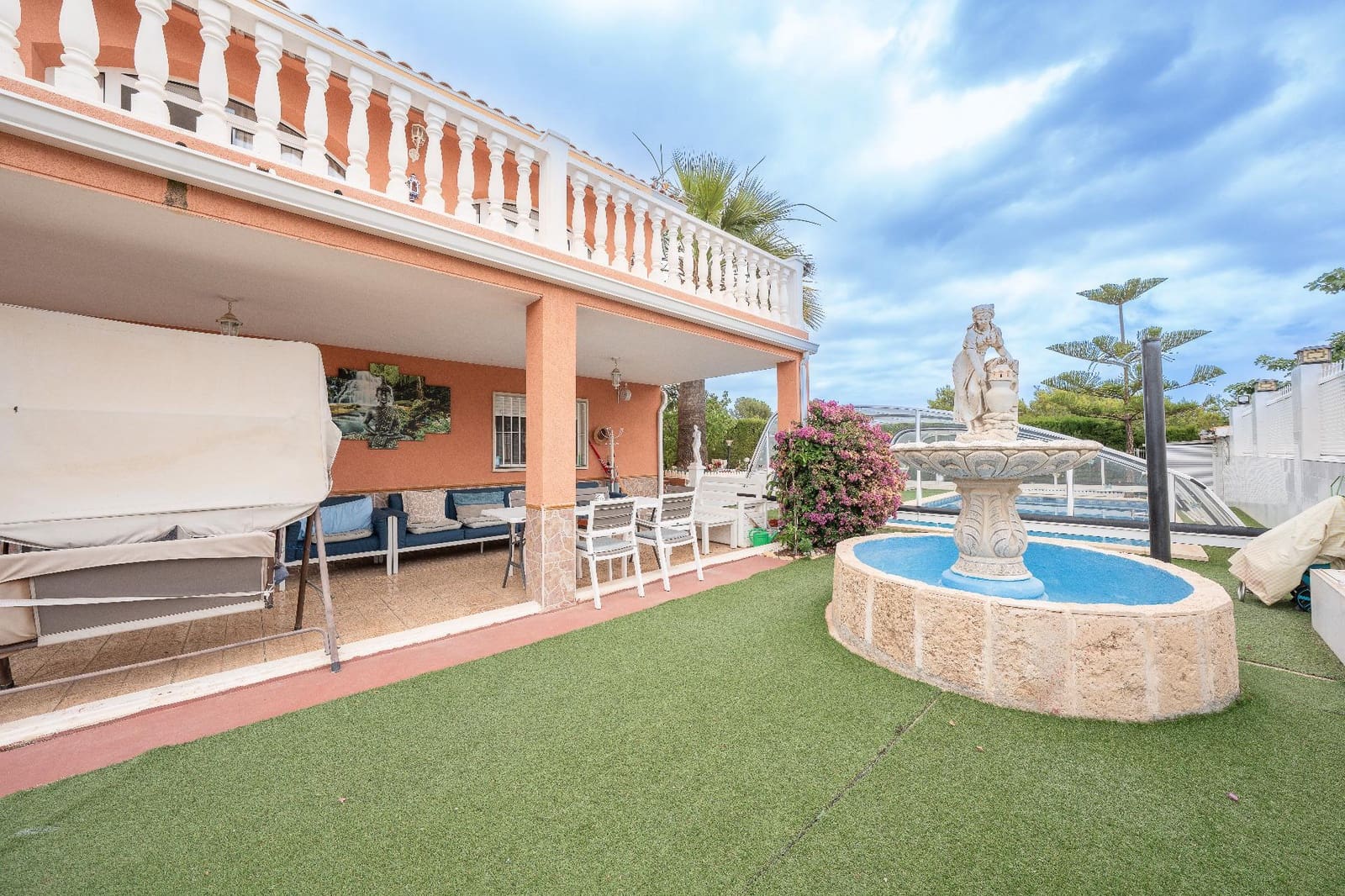 5 chambre Villa/Maison à vendre à La Nucia avec piscine garage - 899 000 € (Ref: 9934167)