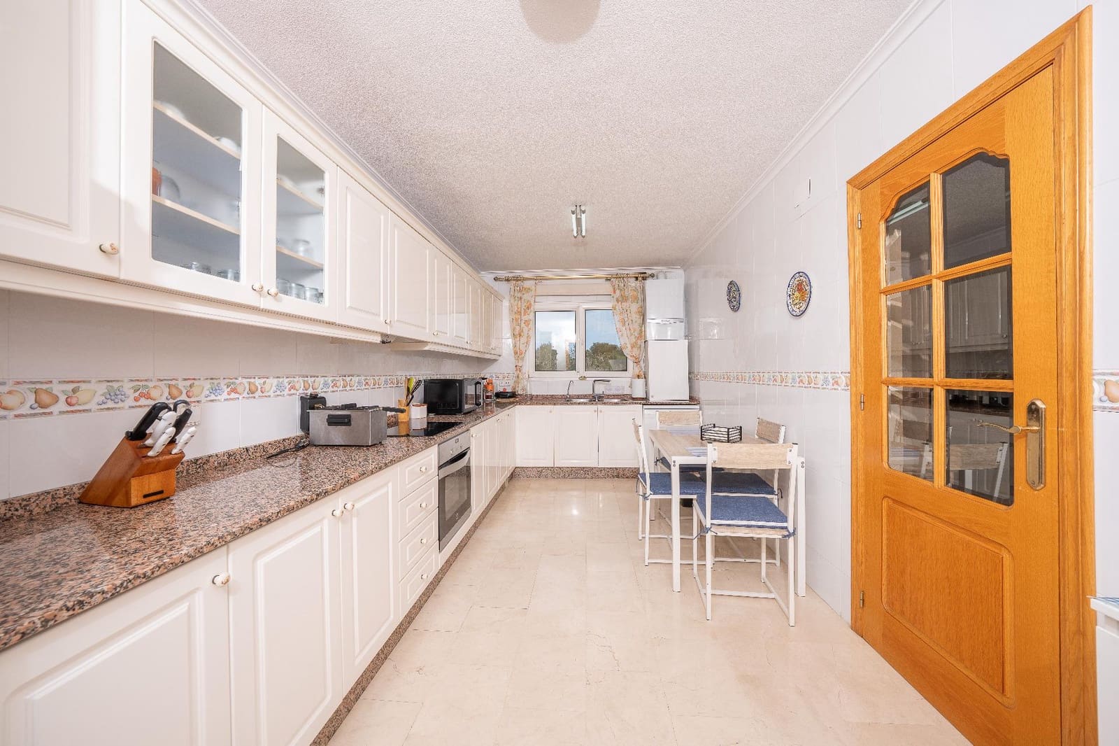 5 chambre Villa/Maison à vendre à La Nucia avec piscine garage - 899 000 € (Ref: 9934167)