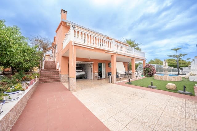 5 bedroom Villa for sale in La Nucia with pool garage - € 899,000 (Ref: 9934167)