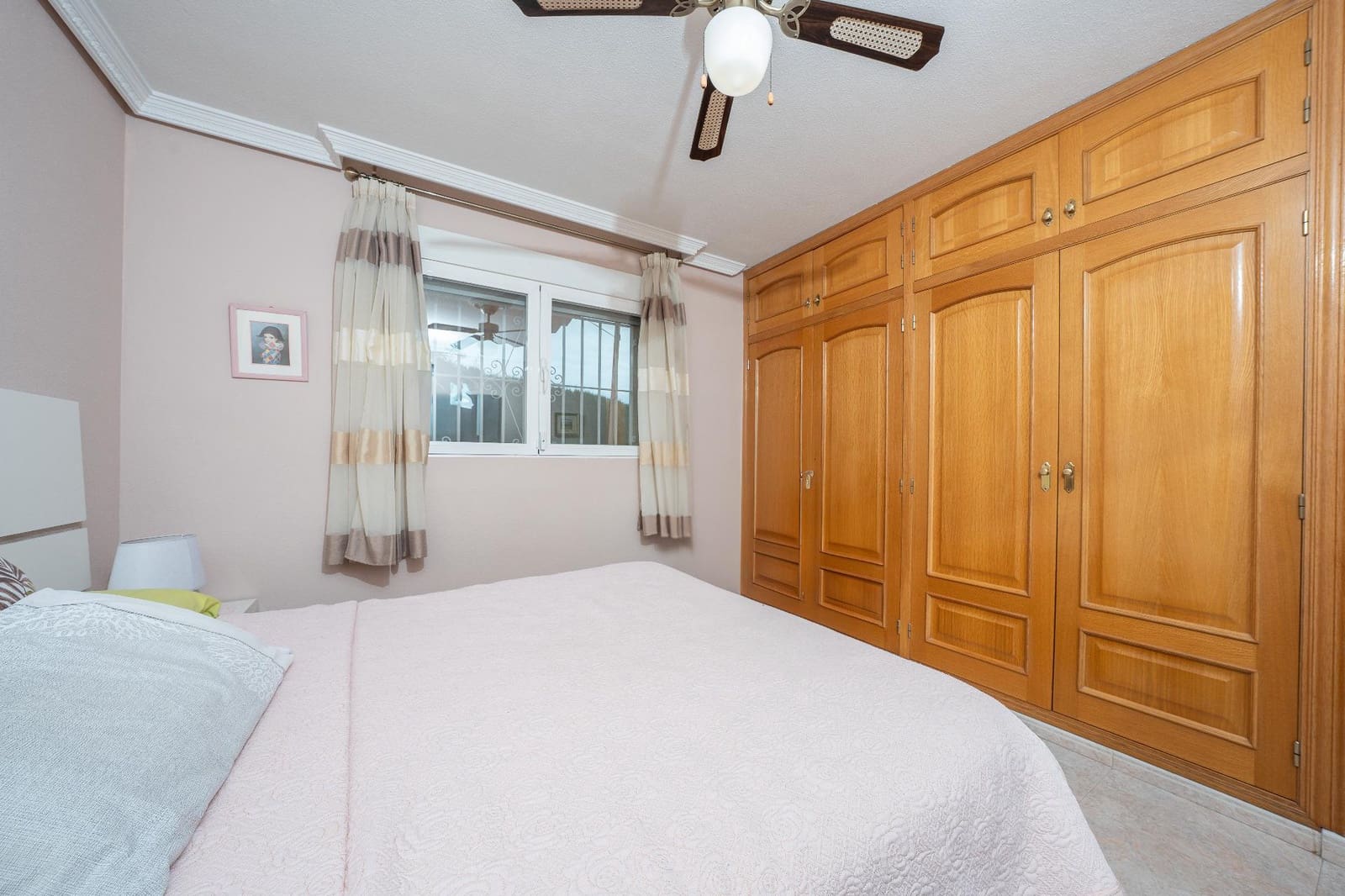 5 chambre Villa/Maison à vendre à La Nucia avec piscine garage - 899 000 € (Ref: 9934167)