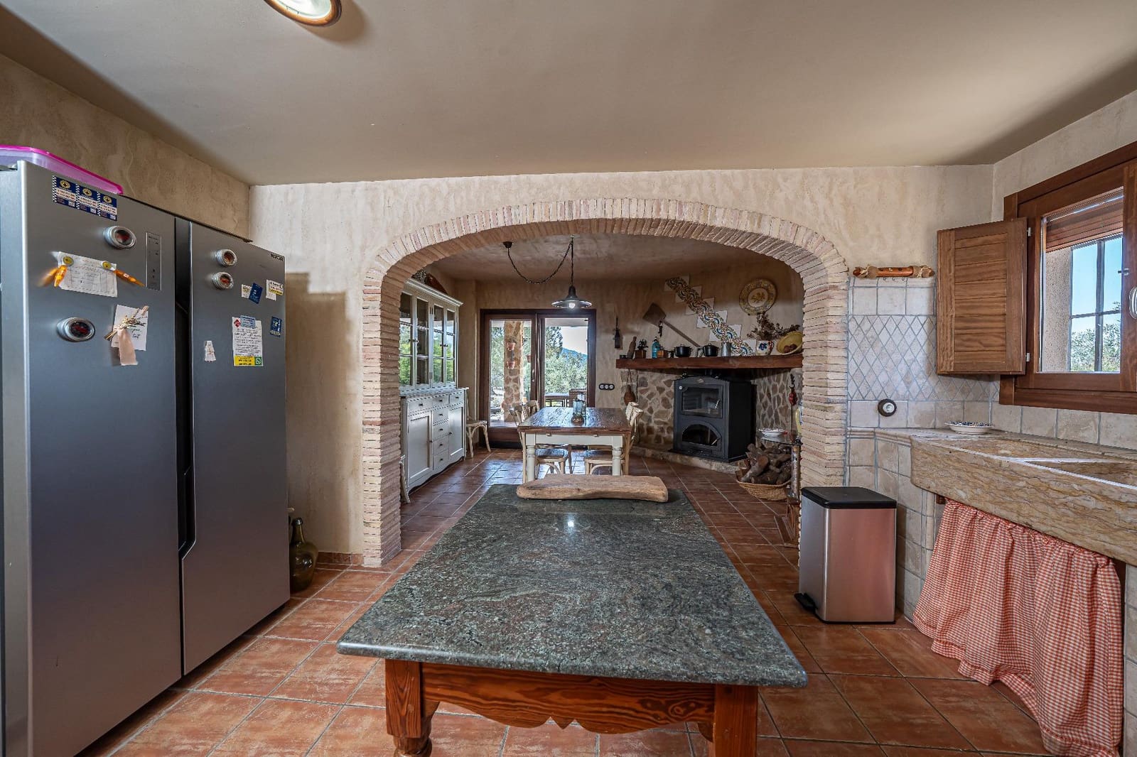 4 soveværelse Finca/Landehus til salg i Biar med garage - € 750.000 (Ref: 9936349)