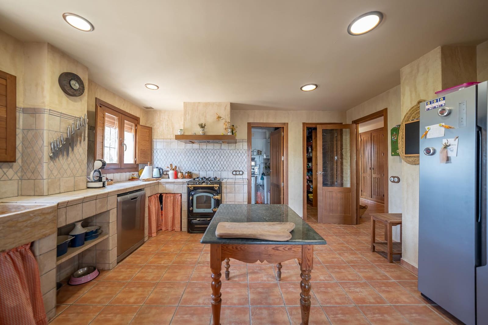 4 soveværelse Finca/Landehus til salg i Biar med garage - € 750.000 (Ref: 9936349)