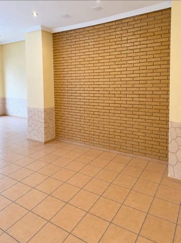 Erhverv til salg i Novelda - € 87.000 (Ref: 9936350)