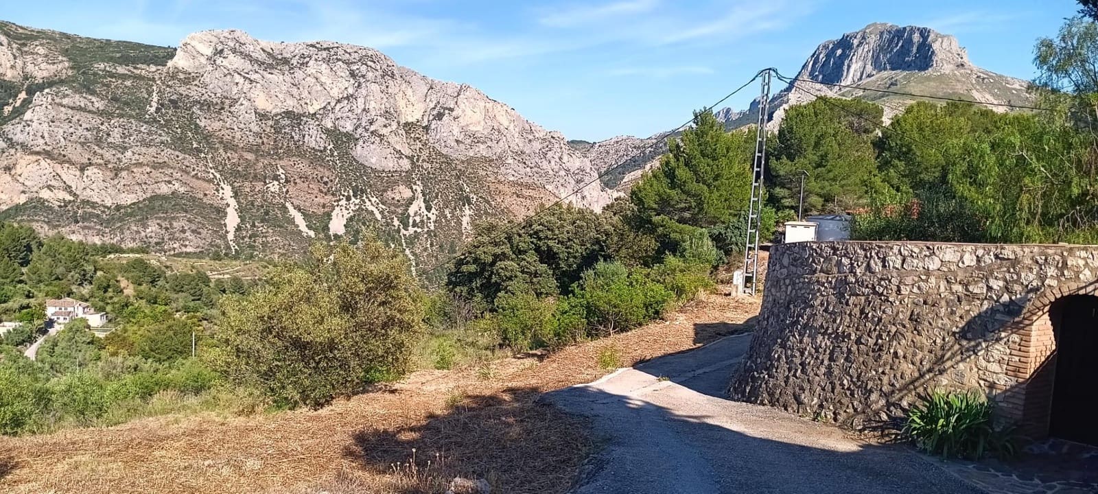 Ubebygd land til salgs i Tarbena - € 35 000 (Ref: 9938140)