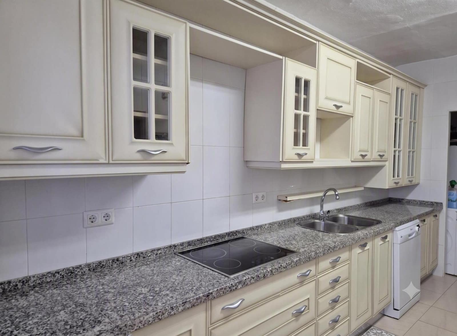 3 soveværelse Semi-Rækkehus til salg i El Puerto de Santa Maria med swimmingpool - € 579.000 (Ref: 9939921)
