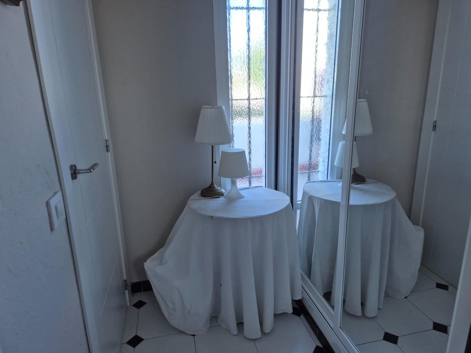 3 soveværelse Semi-Rækkehus til salg i El Puerto de Santa Maria med swimmingpool - € 579.000 (Ref: 9939921)