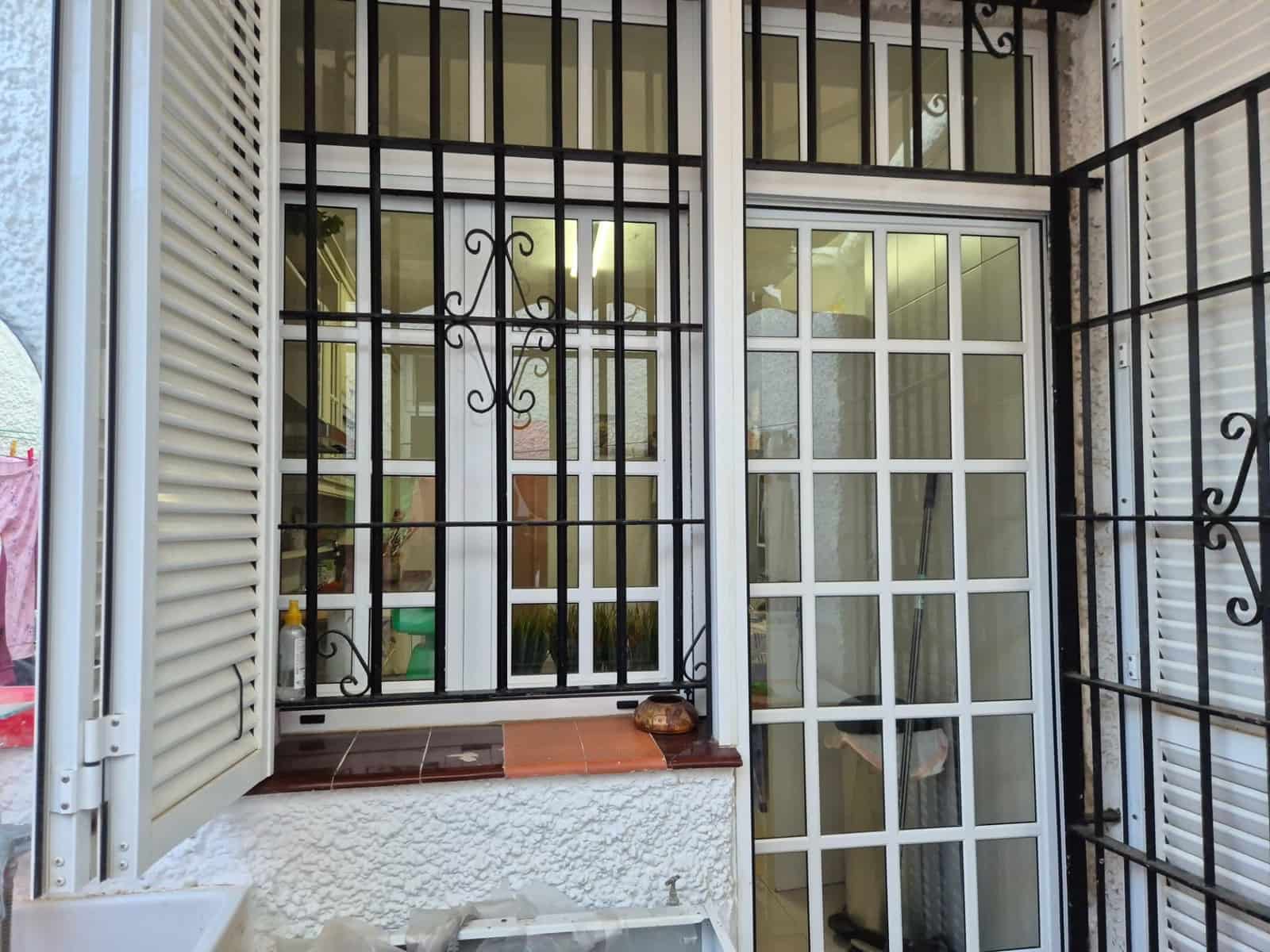 3 soveværelse Semi-Rækkehus til salg i El Puerto de Santa Maria med swimmingpool - € 579.000 (Ref: 9939921)