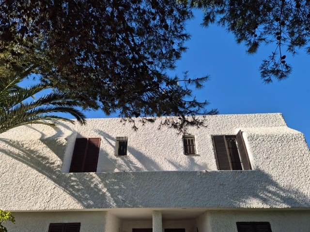 3 soveværelse Semi-Rækkehus til salg i El Puerto de Santa María med swimmingpool - € 579.000 (Ref: 9939921)