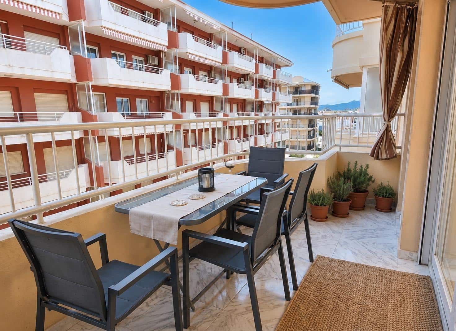 Studio till salu i Daimus med pool - 135 000 € (Ref: 9942470)