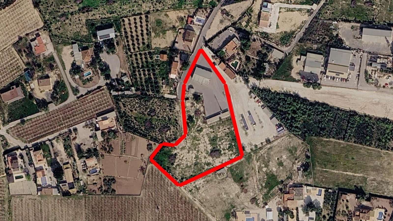 Negocio en Matola en venta con garaje - 309.900 € (Ref: 9945662)
