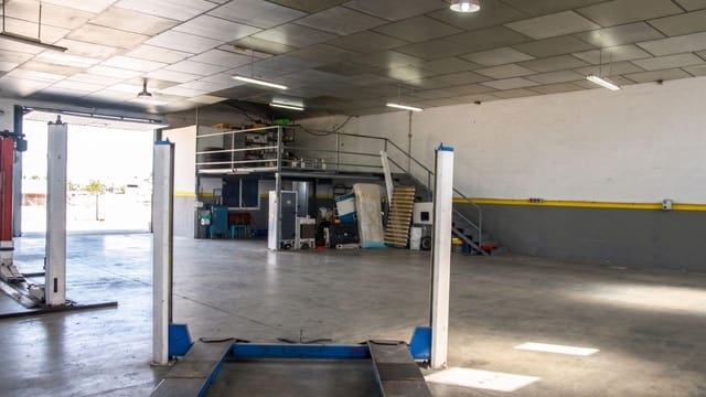 Firma/Unternehmen zu verkaufen in Matola, Elche / Elx mit Garage - 309.900 € (Ref: 9945662)
