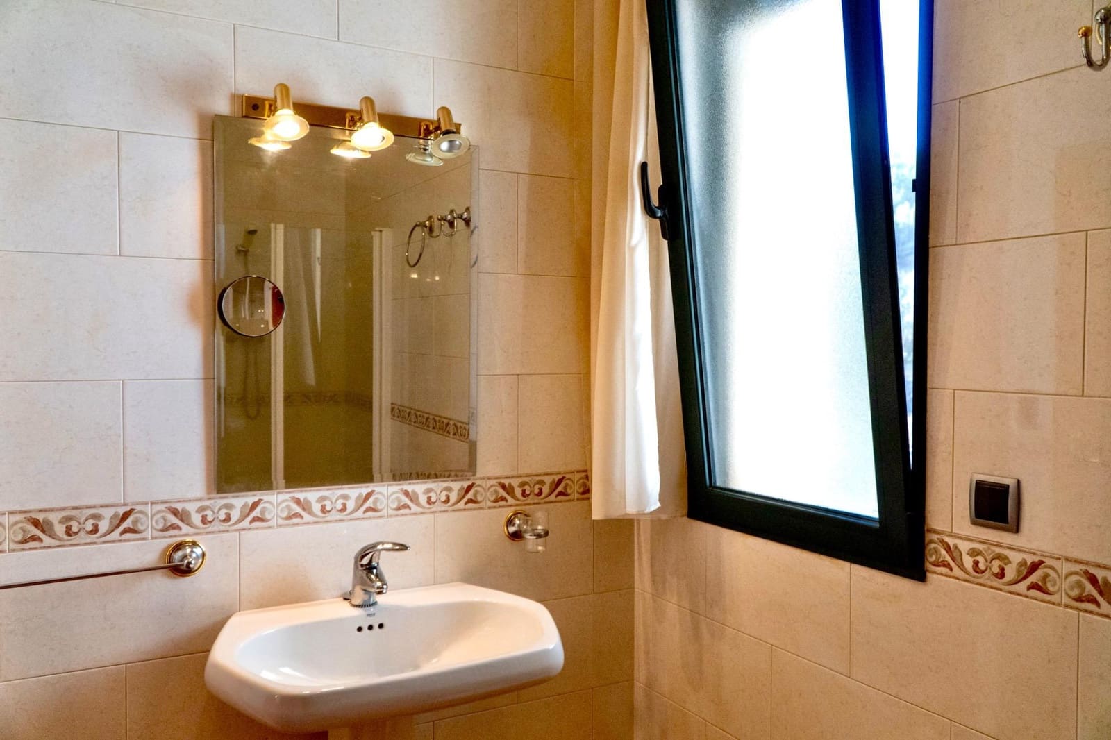 Finca/Casa Rural de 5 habitaciones en Cocentaina en venta con piscina garaje - 695.000 € (Ref: 9945664)