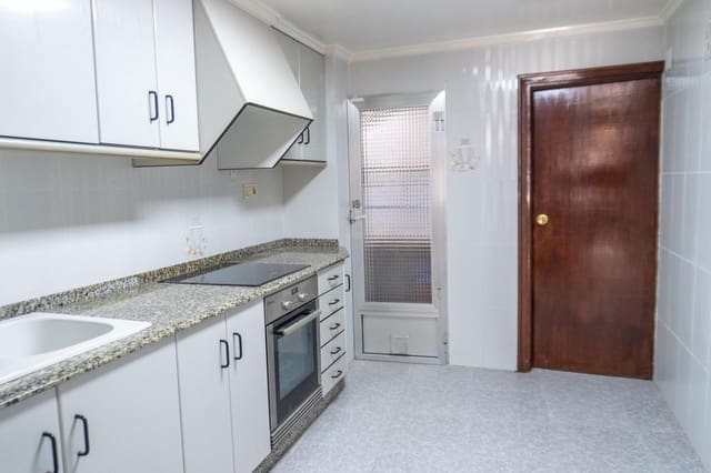 4 soverom Hus til salgs i Cocentaina - € 105 000 (Ref: 9945666)