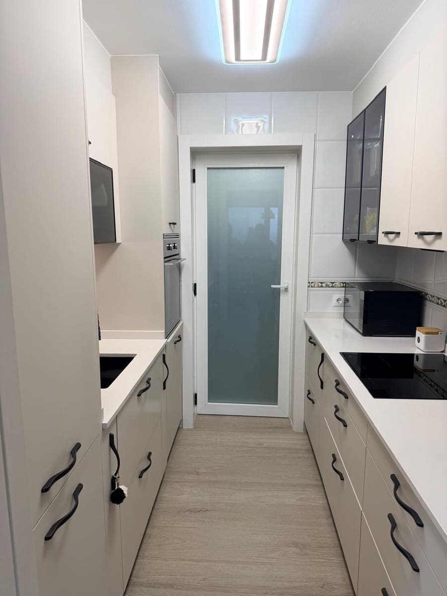 3 soveværelse Semi-Rækkehus til salg i Altea med garage - € 650.000 (Ref: 9945668)