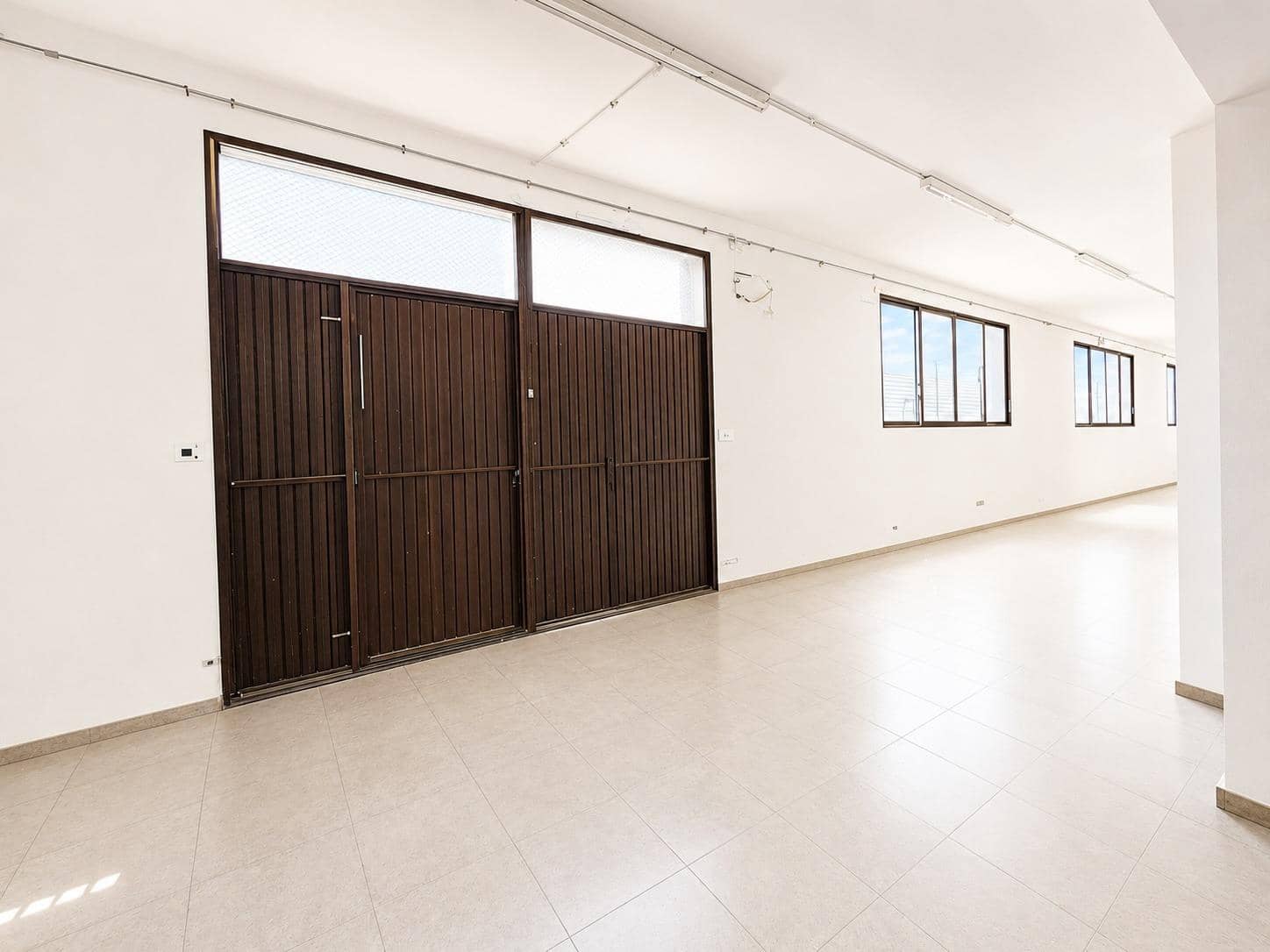 Företag till salu i Almansa - 250 000 € (Ref: 9949738)