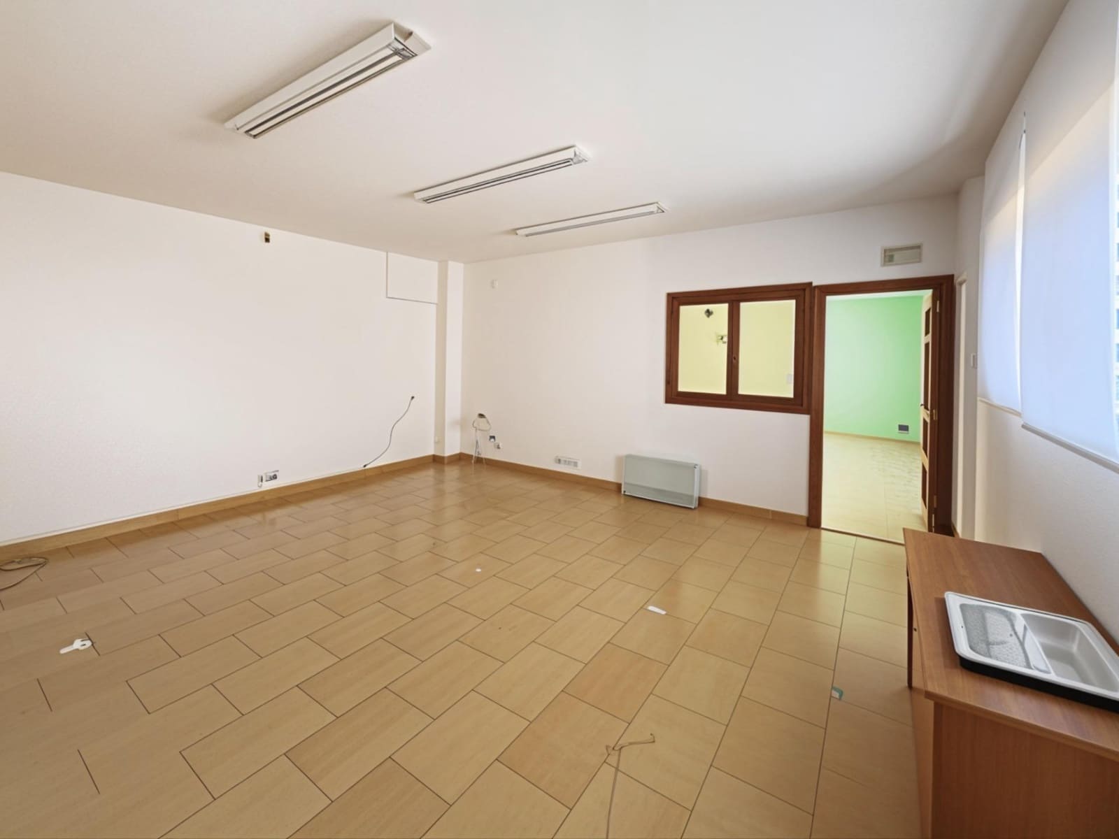 Företag till salu i Almansa - 250 000 € (Ref: 9949738)