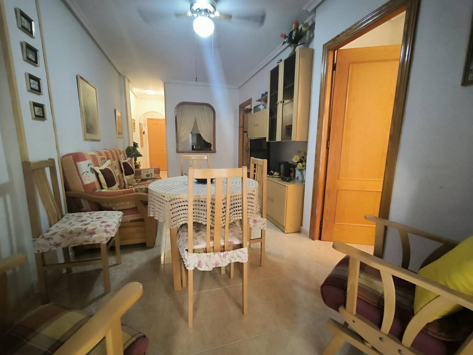 2 soveværelse Lejlighed til salg i Torrevieja - € 169.900 (Ref: 9957944)