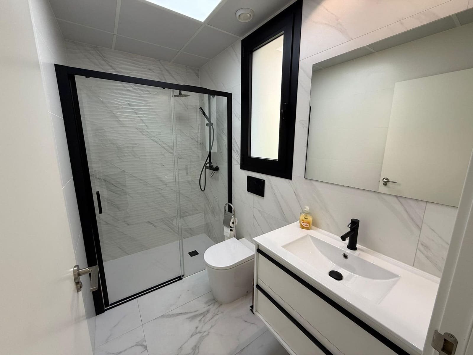 2 bedroom Apartment for rent in Finestrat with pool - € 1,650 (Ref: 9959756)