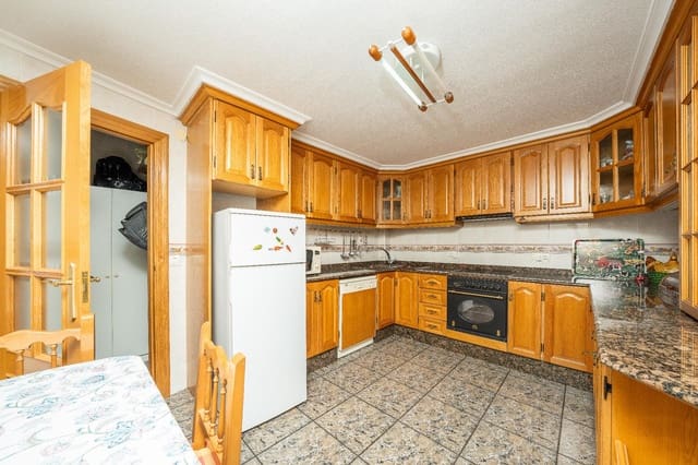 3 chambre Appartement à vendre à Elche / Elx - 134 900 € (Ref: 9966613)