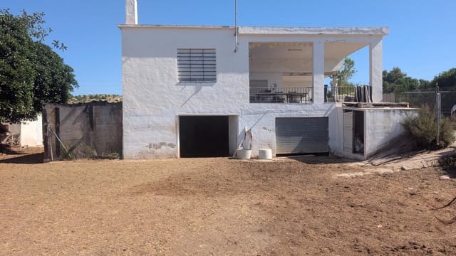 4 Zimmer Villa zu verkaufen in Elche / Elx mit Garage - 220.000 € (Ref: 9966614)