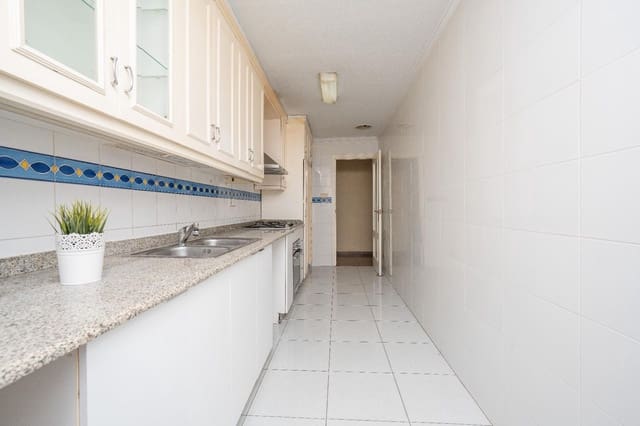 3 makuuhuone Asunto myytävänä paikassa Elche / Elx - 169 900 € (Ref: 9966615)
