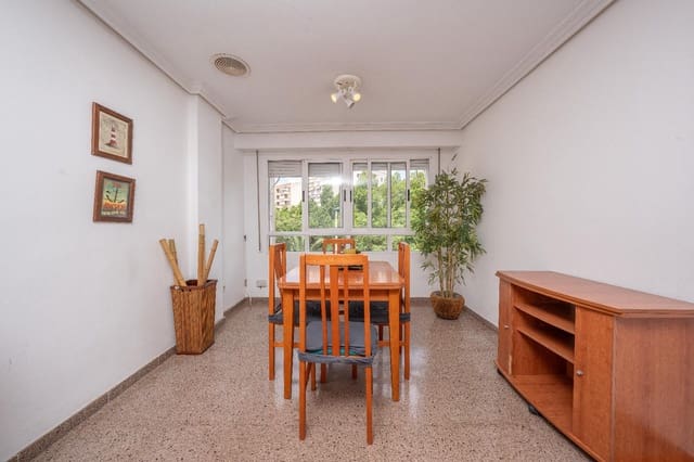3 makuuhuone Asunto myytävänä paikassa Elche / Elx - 169 900 € (Ref: 9966615)
