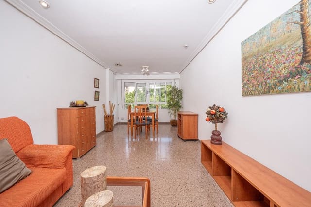 3 makuuhuone Asunto myytävänä paikassa Elche / Elx - 169 900 € (Ref: 9966615)