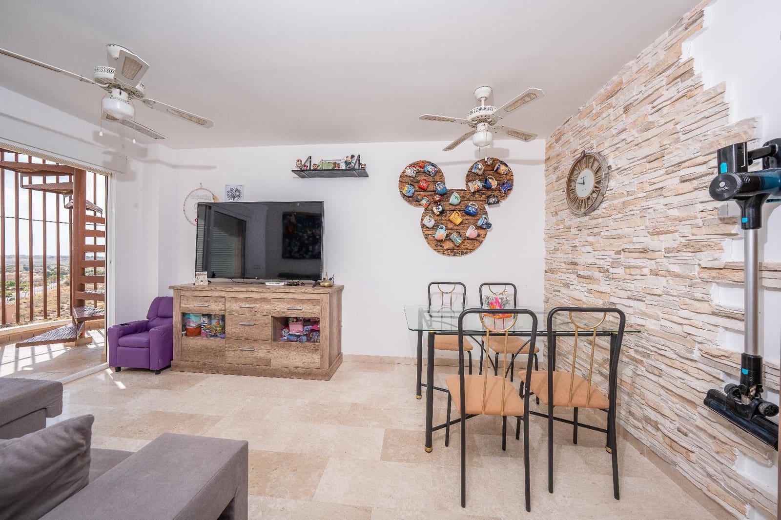 2 soveværelse Penthouse til salg i Gea y Truyols med swimmingpool garage - € 119.900 (Ref: 9973289)