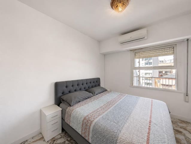2 soveværelse Lejlighed til salg i Alicante by med garage - € 290.000 (Ref: 9973290)