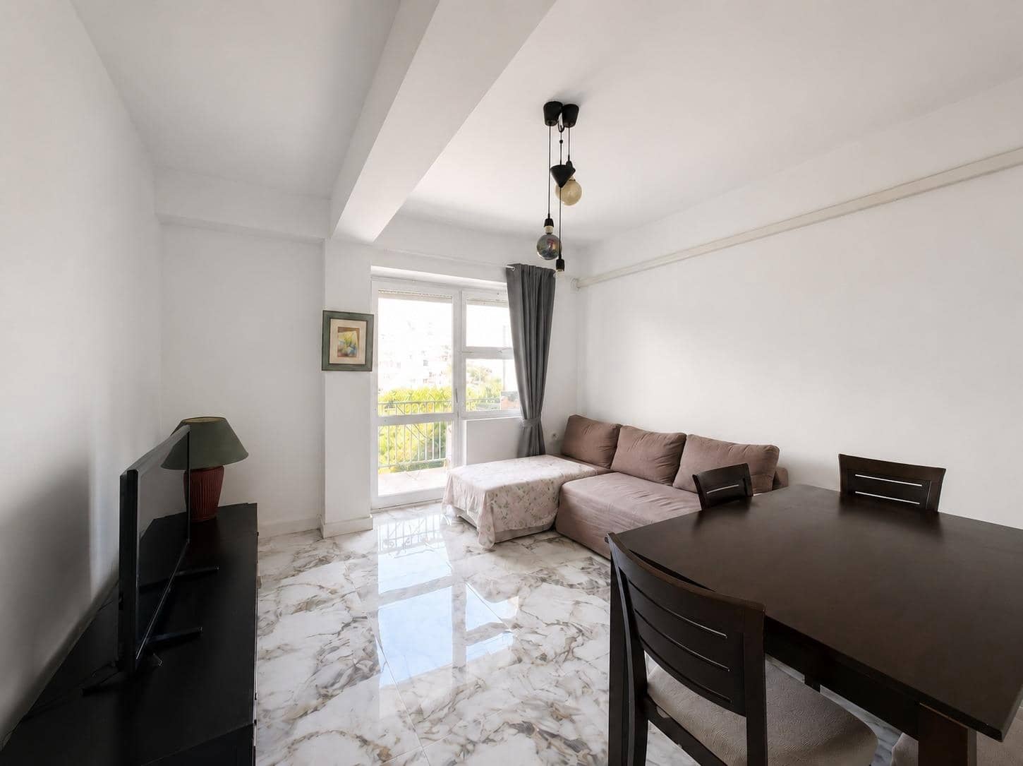 2 soveværelse Lejlighed til salg i Alicante by med garage - € 290.000 (Ref: 9973290)