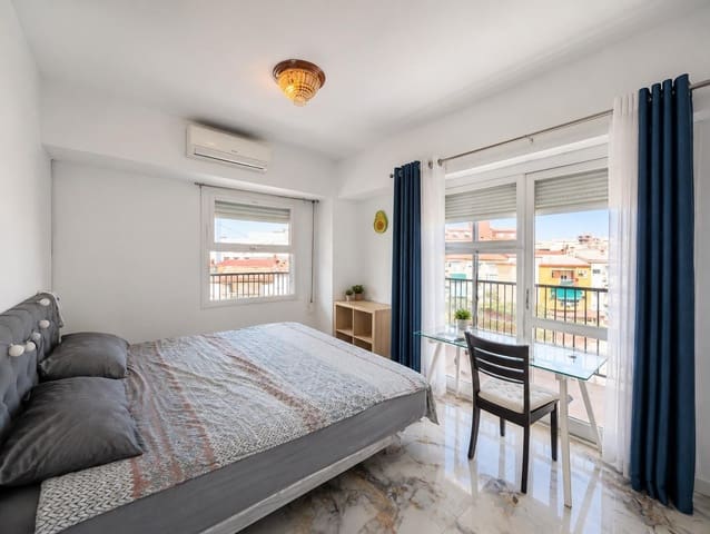 2 soveværelse Lejlighed til salg i Alicante by med garage - € 290.000 (Ref: 9973290)