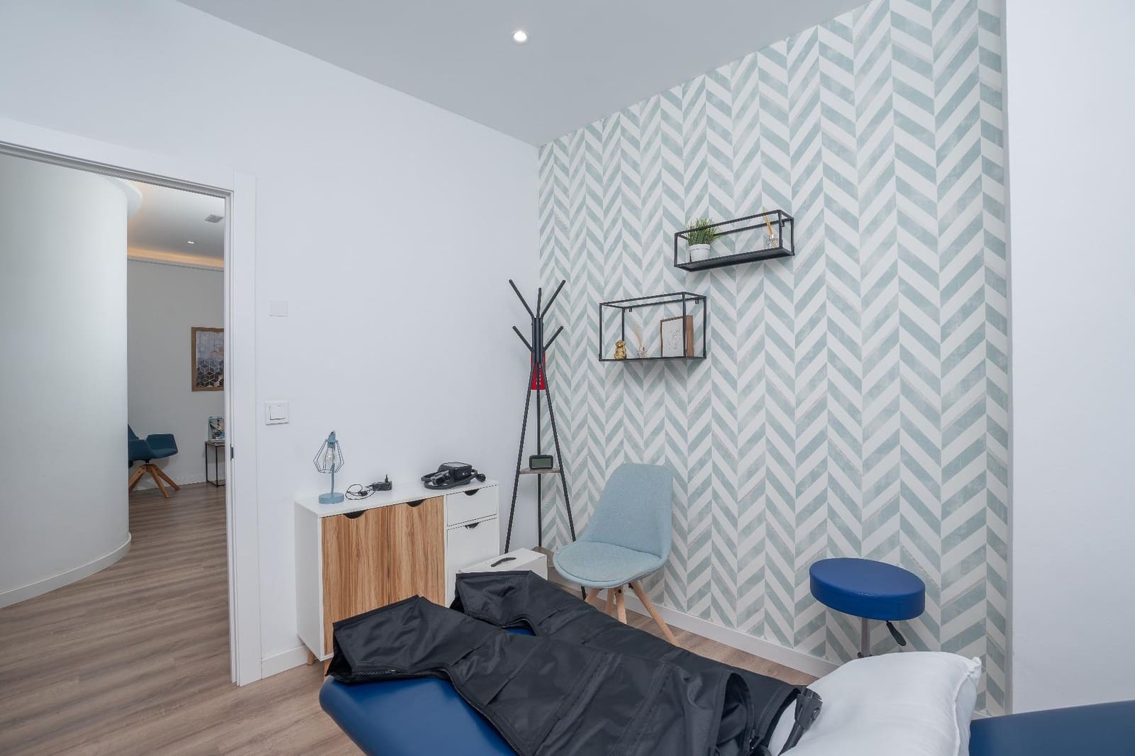 4 chambre Local Commercial à vendre à Alicante ville - 265 000 € (Ref: 9979122)