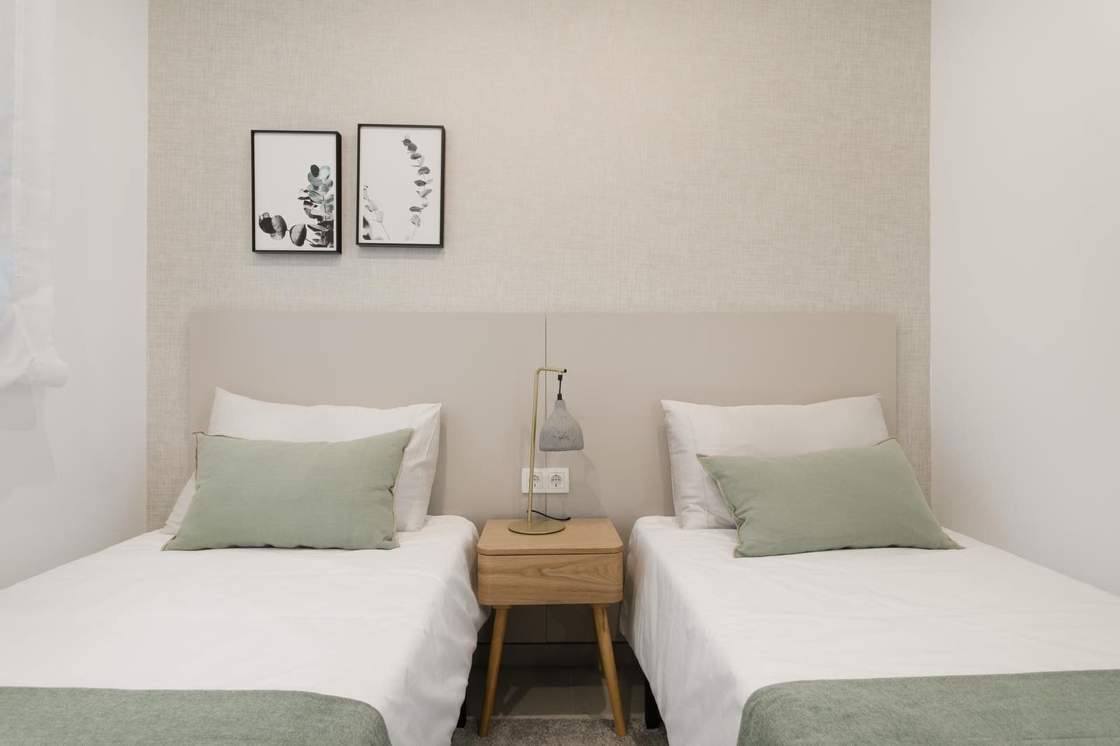 2 soverom Leilighet til salgs i Torrevieja med svømmebasseng garasje - € 305 000 (Ref: 9982952)