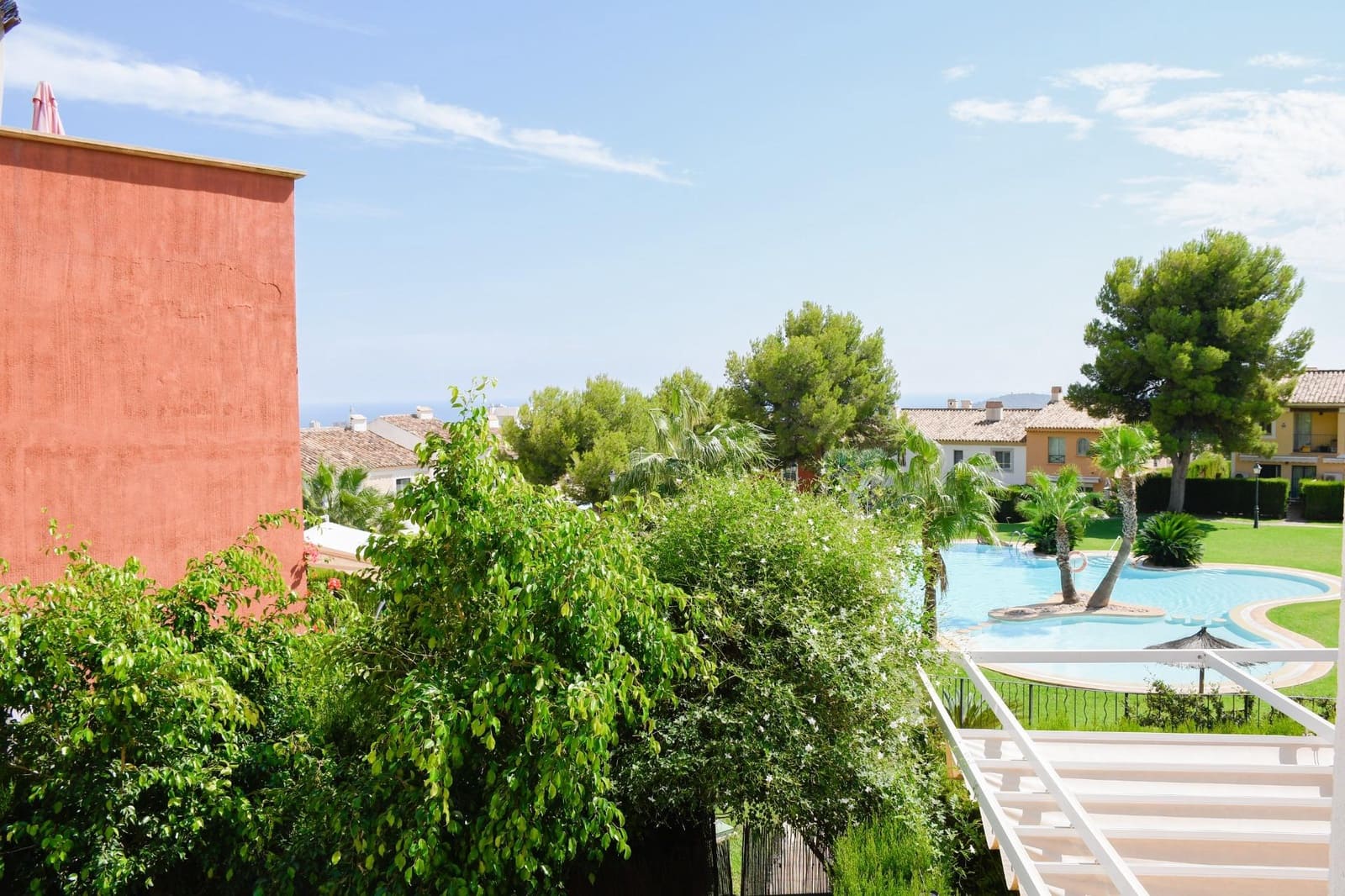 3 quarto Bungalow para arrendar em Finestrat com piscina - 1 800 € (Ref: 9984970)