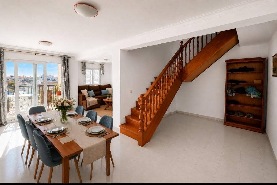 4 bedroom Penthouse for sale in Torrevieja with pool garage - € 420,000 (Ref: 9984972)