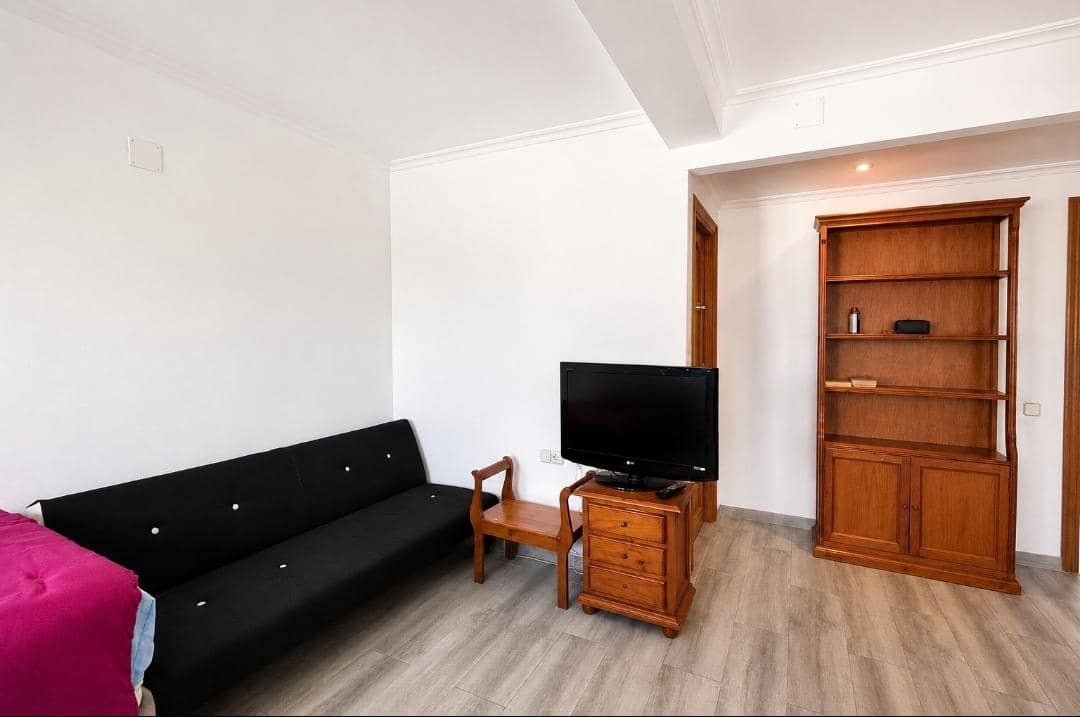 4 bedroom Penthouse for sale in Torrevieja with pool garage - € 420,000 (Ref: 9984972)