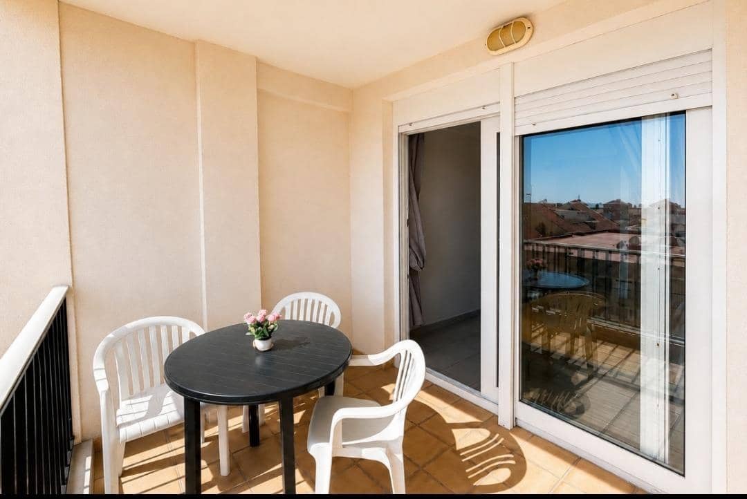 4 bedroom Penthouse for sale in Torrevieja with pool garage - € 420,000 (Ref: 9984972)