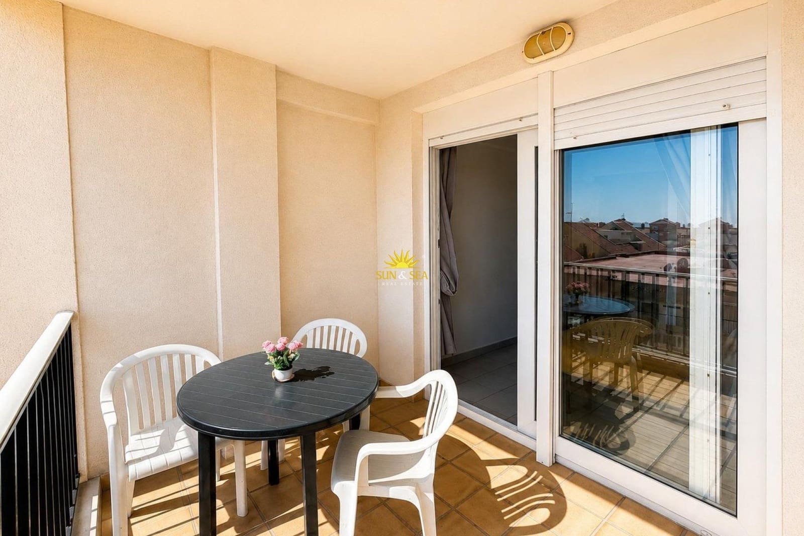 4 bedroom Penthouse for sale in Torrevieja with pool garage - € 420,000 (Ref: 9984972)
