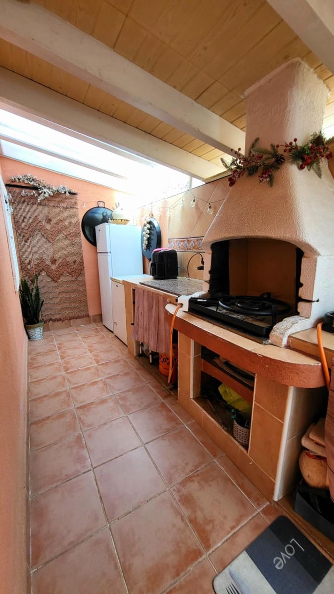 5 makuuhuone Rivitalo myytävänä paikassa San Juan de Alicante / Sant Joan d'Alacant mukana uima-altaan 
autotalli - 596 000 € (Ref: 9984973)